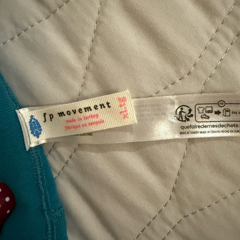 Free People Movement tank XL NWOT - Picture 3 of 4